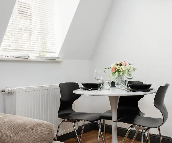 Strzalowa By Renters Poznań