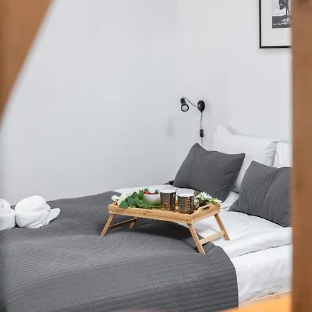 Strzalowa By Renters *