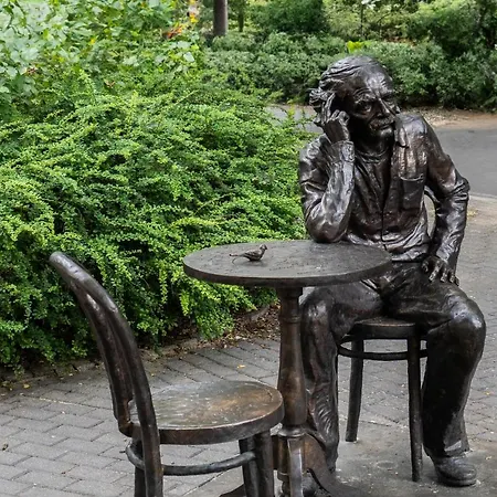 Strzalowa By Renters Apartment