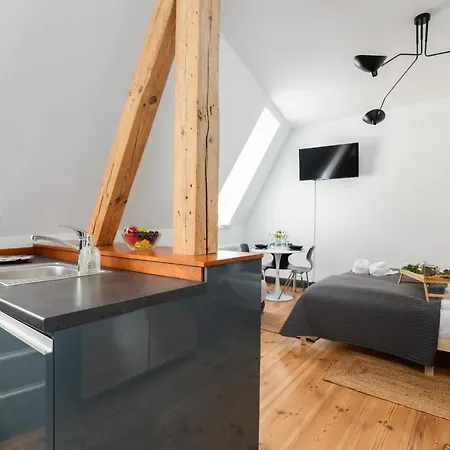 Strzalowa By Renters Appartamento