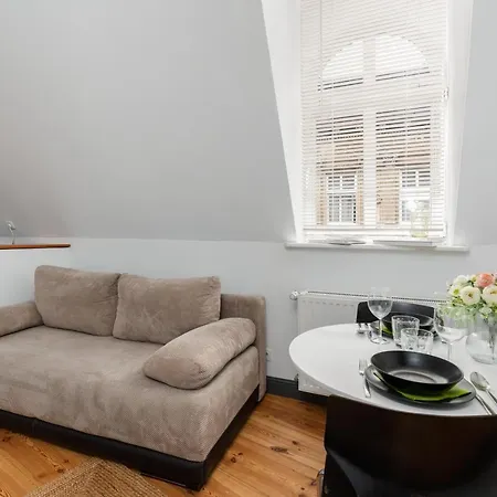 Apartment Strzalowa By Renters