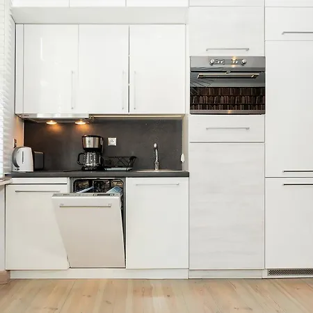 Appartamento Strzalowa By Renters *