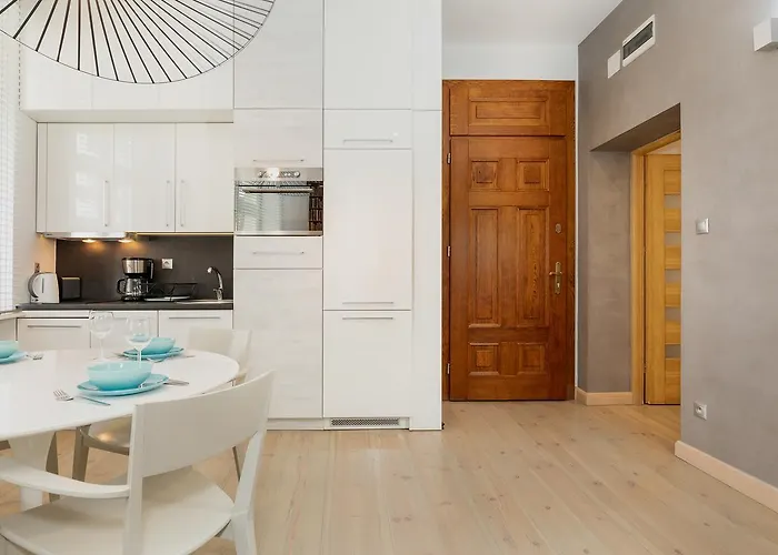 Apartment Strzalowa By Renters